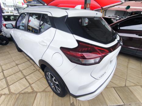 NISSAN Kicks 1.6 16V 4P FLEXSTART SENSE XTRONIC AUTOM�TICO CVT, Foto 4