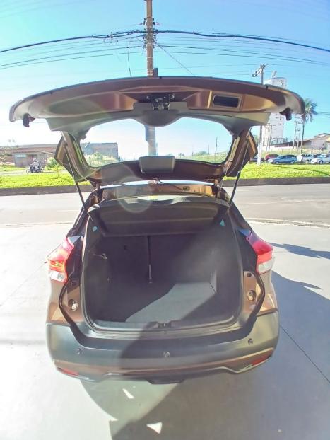 NISSAN Kicks 1.6 16V 4P FLEX SV X-TRONIC AUTOM�TICO CVT, Foto 6