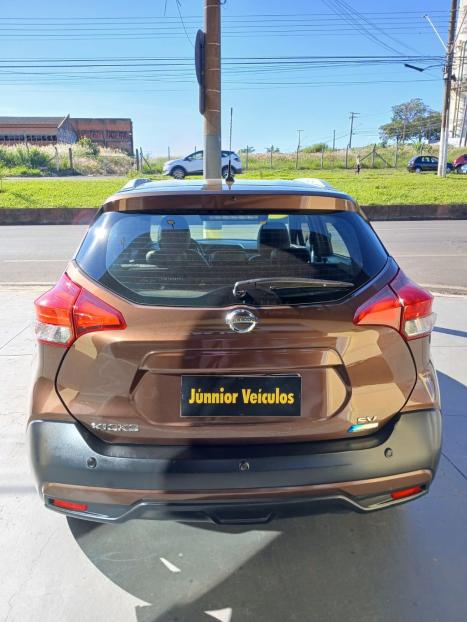 NISSAN Kicks 1.6 16V 4P FLEX SV X-TRONIC AUTOM�TICO CVT, Foto 11