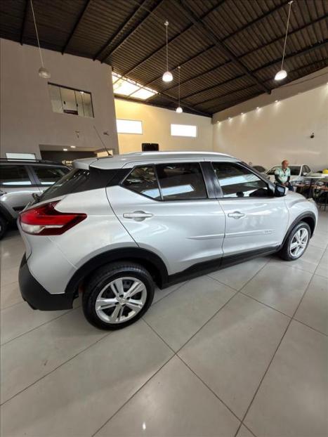 NISSAN Kicks 1.6 16V 4P FLEXSTART S DIRECT X-TRONIC AUTOM�TICO CVT, Foto 10