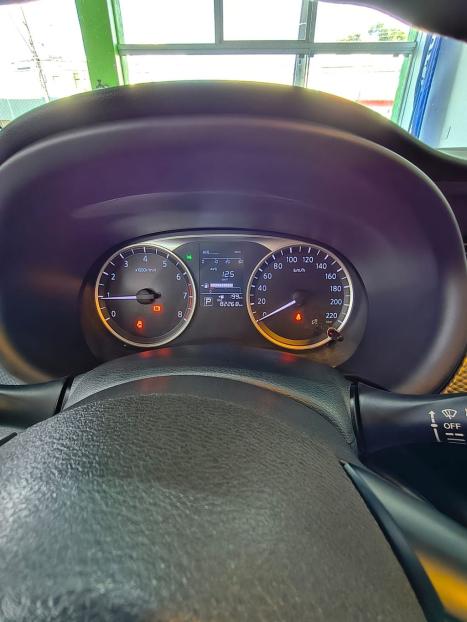 NISSAN Kicks 1.6 16V 4P FLEXSTART S DIRECT X-TRONIC AUTOM�TICO CVT, Foto 8