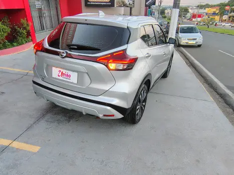 NISSAN Kicks 1.6 16V 4P FLEXSTART EXCLUSIVE XTRONIC AUTOM�TICO CVT, Foto 8