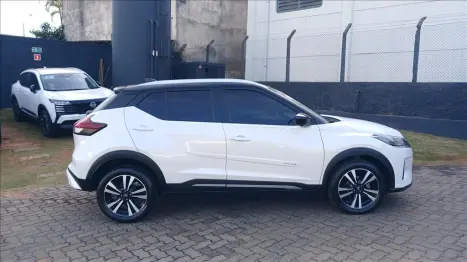 NISSAN Kicks 1.6 16V 4P FLEXSTART EXCLUSIVE XTRONIC AUTOM�TICO CVT, Foto 6