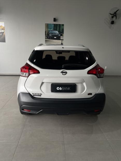 NISSAN Kicks 1.6 16V 4P FLEXSTART S, Foto 4