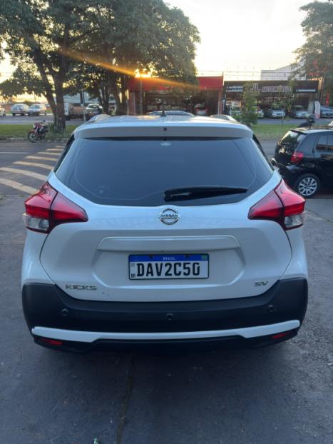 NISSAN Kicks 1.6 16V 4P FLEX SV X-TRONIC AUTOM�TICO CVT, Foto 7