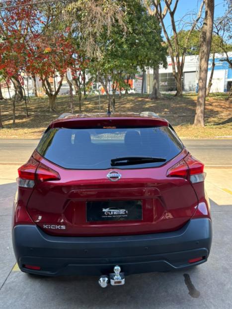 NISSAN Kicks 1.6 16V 4P FLEX SV X-TRONIC AUTOM�TICO CVT, Foto 8