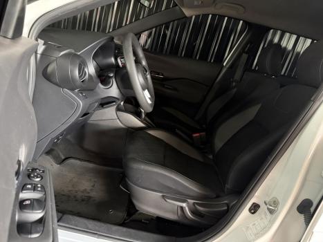 NISSAN Kicks 1.6 16V 4P FLEXSTART S DIRECT X-TRONIC AUTOMÁTICO CVT, Foto 9