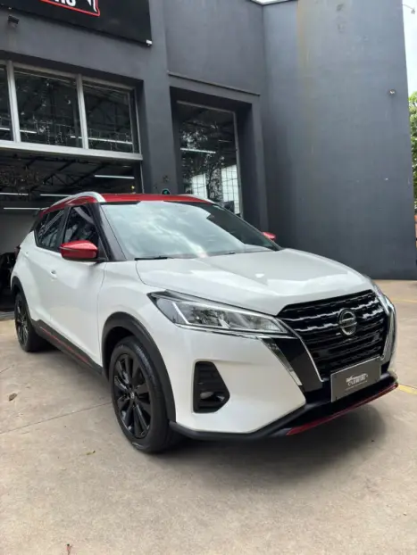 NISSAN Kicks 1.6 16V 4P FLEXSTART XPLAY XTRONIC AUTOMÁTICO CVT, Foto 5
