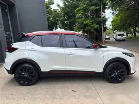 NISSAN Kicks 1.6 16V 4P FLEXSTART XPLAY XTRONIC AUTOMÁTICO CVT, Foto 6