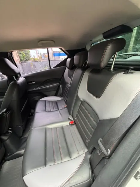 NISSAN Kicks 1.6 16V 4P FLEXSTART XPLAY XTRONIC AUTOMÁTICO CVT, Foto 12