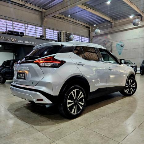 NISSAN Kicks Play 1.6 16V FELXSTART SENSE XTRONIC AUTOM�TICO, Foto 4
