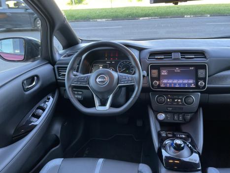 NISSAN Leaf B12P 4P 40 EL�TRICO, Foto 13