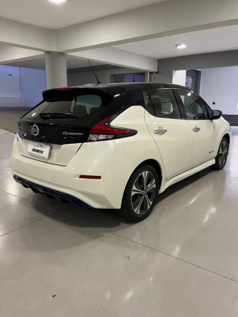 NISSAN Leaf B12P 4P 40 EL�TRICO, Foto 4