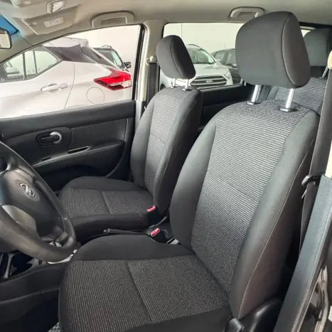 NISSAN Livina 1.8 16V 4P S FLEX AUTOMÁTICO, Foto 6