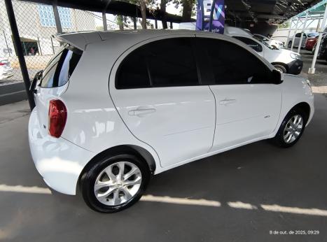 NISSAN March 1.0 12V 4P SV FLEX, Foto 4