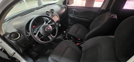 NISSAN March 1.0 12V 4P S FLEX, Foto 1