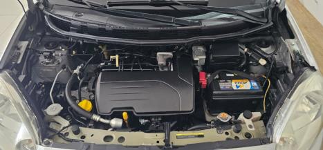 NISSAN March 1.0 12V 4P S FLEX, Foto 10