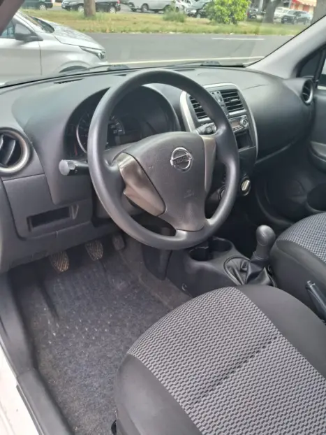 NISSAN March 1.0 12V 4P S FLEX, Foto 9
