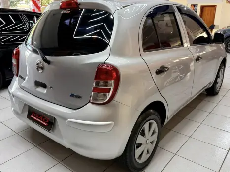 NISSAN March 1.0 16V 4P FLEX, Foto 6