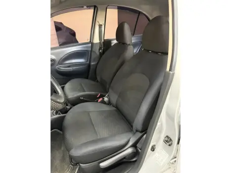 NISSAN March 1.0 16V 4P FLEX, Foto 10