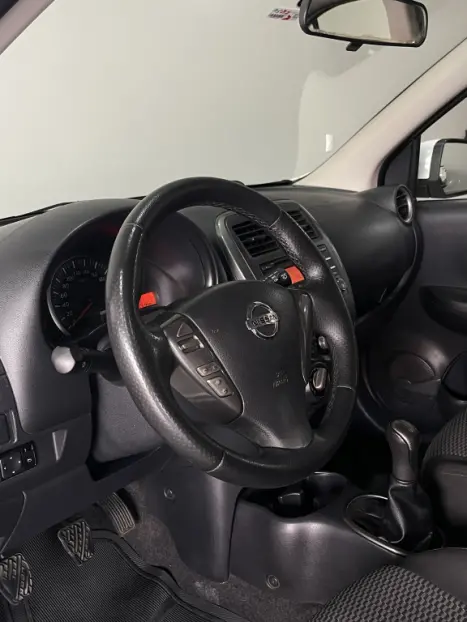 NISSAN March 1.0 16V 4P SV FLEX, Foto 14