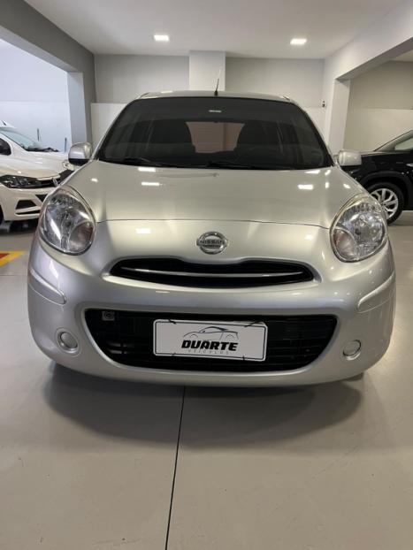NISSAN March 1.0 16V 4P S FLEX, Foto 2