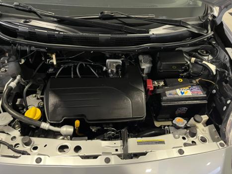 NISSAN March 1.0 16V 4P S FLEX, Foto 11