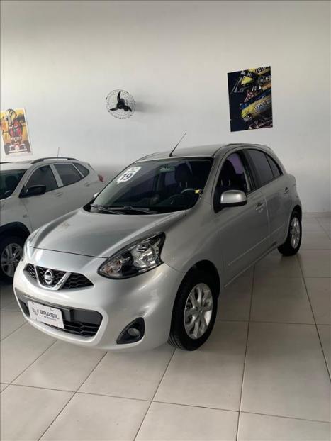 NISSAN March 1.6 16V 4P SV FLEX, Foto 2