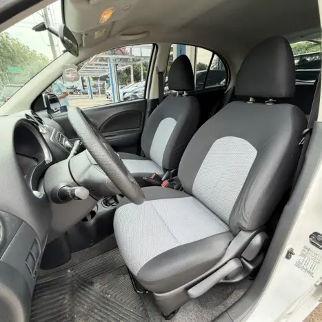 NISSAN March 1.6 16V 4P S FLEX, Foto 9