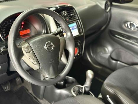 NISSAN March , Foto 11