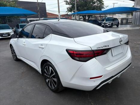 NISSAN Sentra 2.0 16V 4P EXCLUSIVE AUTOM�TICO, Foto 4