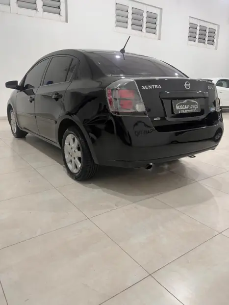NISSAN Sentra 2.0 16V 4P S AUTOMÁTICO CVT, Foto 5