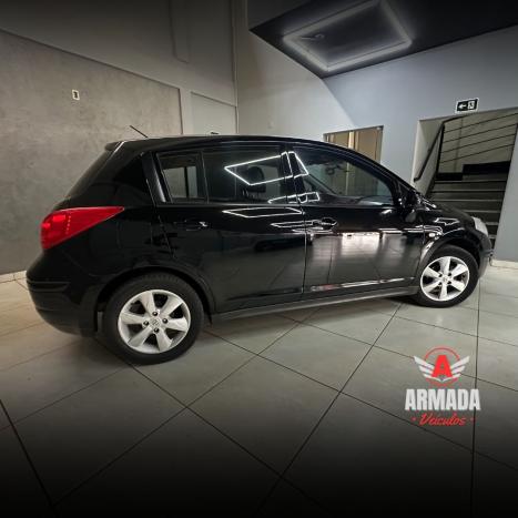 NISSAN Tiida Hatch 1.8 16V S 4P, Foto 6