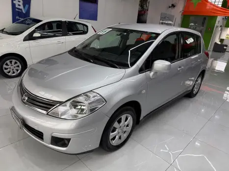 NISSAN Tiida Hatch 1.8 16V S 4P, Foto 1