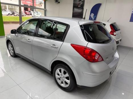 NISSAN Tiida Hatch 1.8 16V S 4P, Foto 4