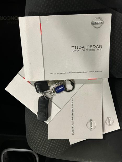 NISSAN Tiida Sedan 1.8 16V 4P FLEX, Foto 17