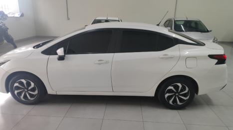 NISSAN Versa Sedan 1.6 16V 4P FLEX SENSE XTRONIC AUTOMÁTICO CVT, Foto 4 NISSAN Versa Sedan 1.6 16V 4P FLEX SENSE XTRONIC AUTOMÁTICO CVT, Foto 4