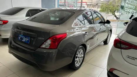 NISSAN Versa Sedan 1.6 16V 4P FLEX SV, Foto 5