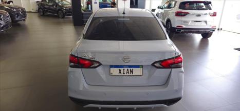 NISSAN Versa Sedan 1.6 16V 4P FLEX S, Foto 2