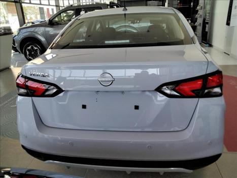 NISSAN Versa Sedan 1.6 16V 4P FLEX S, Foto 2