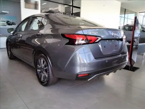 NISSAN Versa Sedan 1.6 16V 4P FLEX S, Foto 3