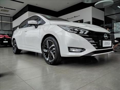 NISSAN Versa Sedan 1.6 16V 4P FLEX S, Foto 2