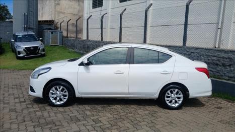 NISSAN Versa Sedan 1.6 16V 4P FLEX SV, Foto 4