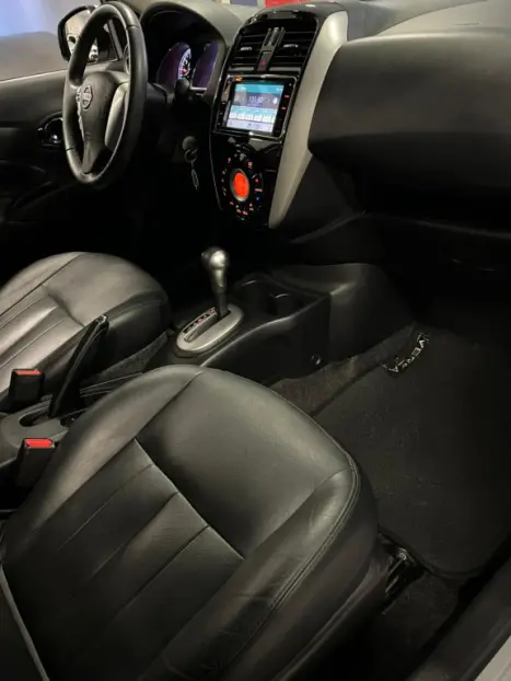 NISSAN Versa Sedan 1.6 16V 4P SL FLEX XTRONIC AUTOM�TICO CVT, Foto 14