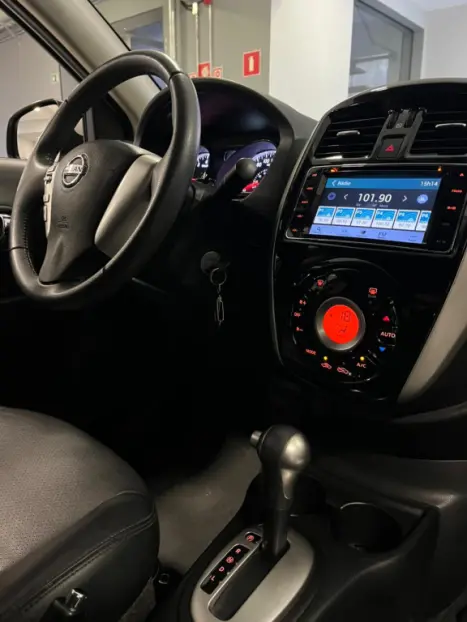 NISSAN Versa Sedan 1.6 16V 4P SL FLEX XTRONIC AUTOM�TICO CVT, Foto 15