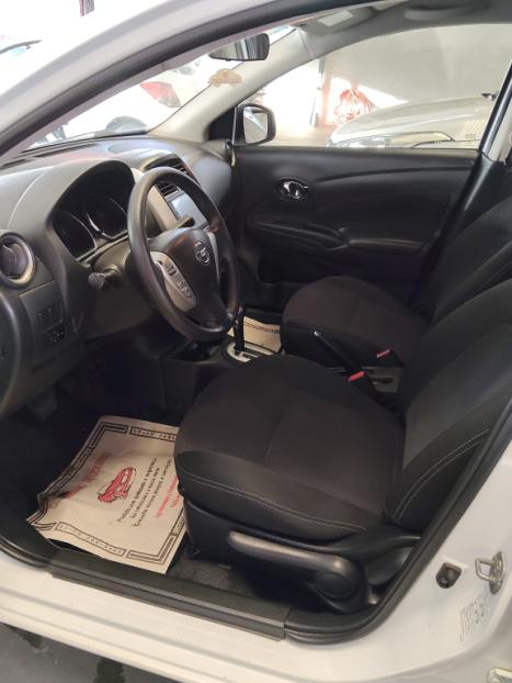 NISSAN Versa Sedan 1.6 16V 4P FLEX SV, Foto 5