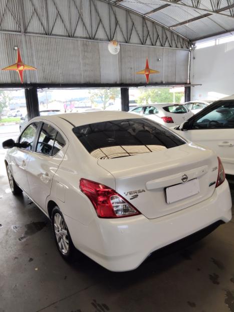 NISSAN Versa Sedan 1.6 16V 4P FLEX SV, Foto 9