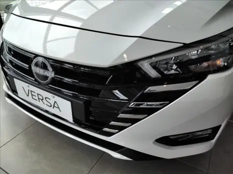 NISSAN Versa Sedan 1.6 16V 4P FLEX EXCLUSIVE XTRONIC AUTOM�TICO CVT, Foto 9