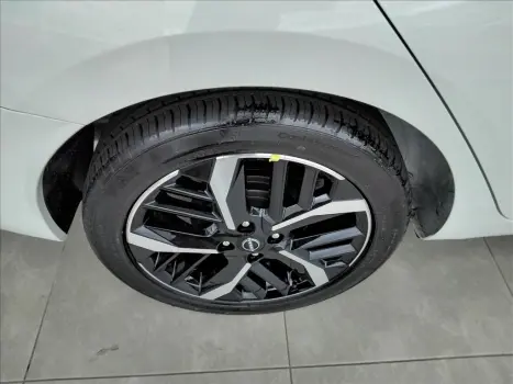 NISSAN Versa Sedan 1.6 16V 4P FLEX EXCLUSIVE XTRONIC AUTOM�TICO CVT, Foto 11