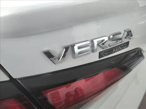 NISSAN Versa Sedan 1.6 16V 4P FLEX EXCLUSIVE XTRONIC AUTOM�TICO CVT, Foto 13